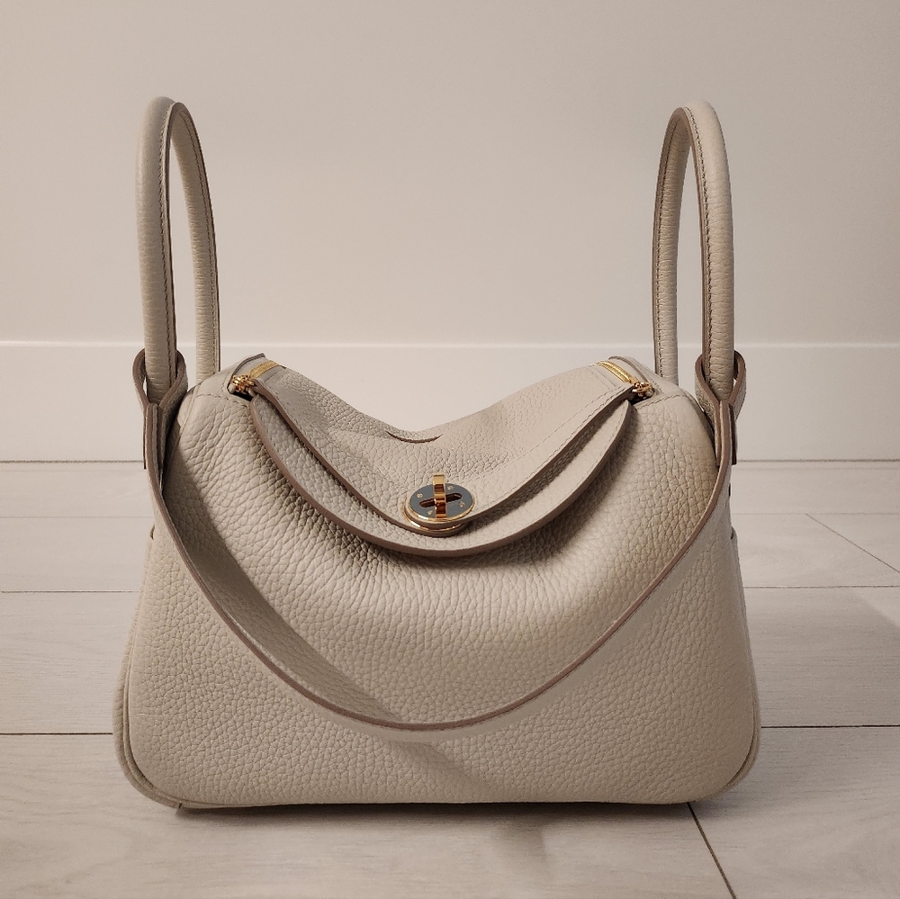 [SOLD] Hermes Beton Lindy26